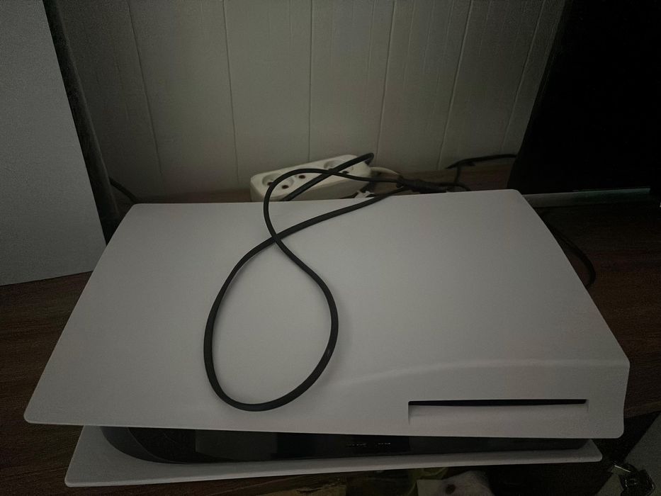 Пс 5 в идеальном состоянии