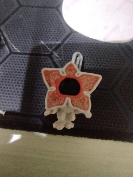 Игрушки киндер осд