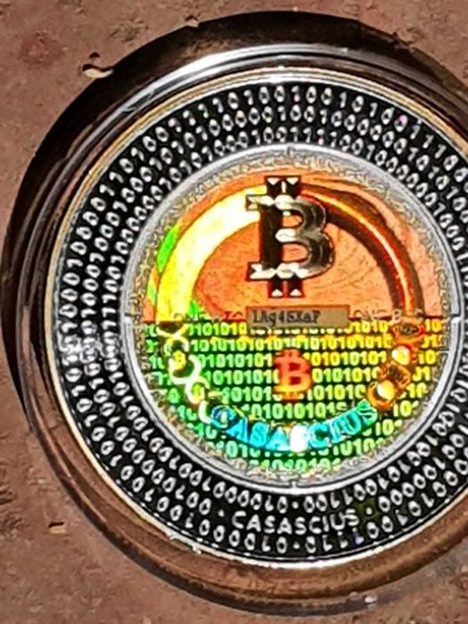 Casascius Silver&Gold,argint cu aur,contin cate 1 Bitcoin , 400 minted