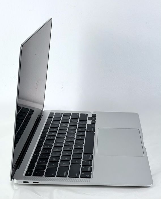 Apple MacBook Air 13 inch M1 16RAM 512GB 100% Батерия! Гаранция! — миниатюра 6