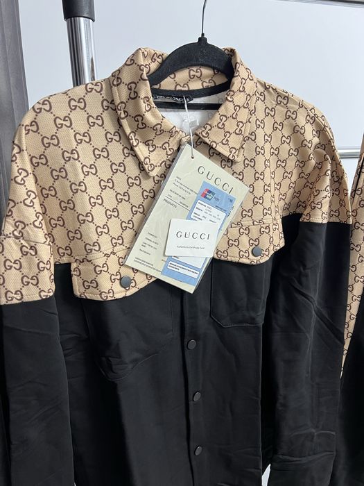 Compleu GUCCI super calitate