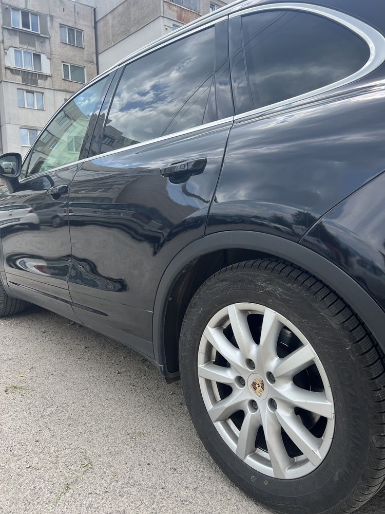 Алуминиева задна лява врата за Porsche Cayenne