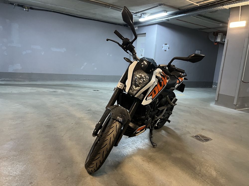 Motocicleta KTM Duke 125cc A1 16 ani