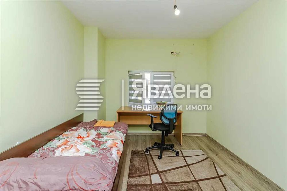 Продава къща, с. Скравена