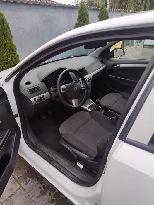 Vând Opel Astra 2009
