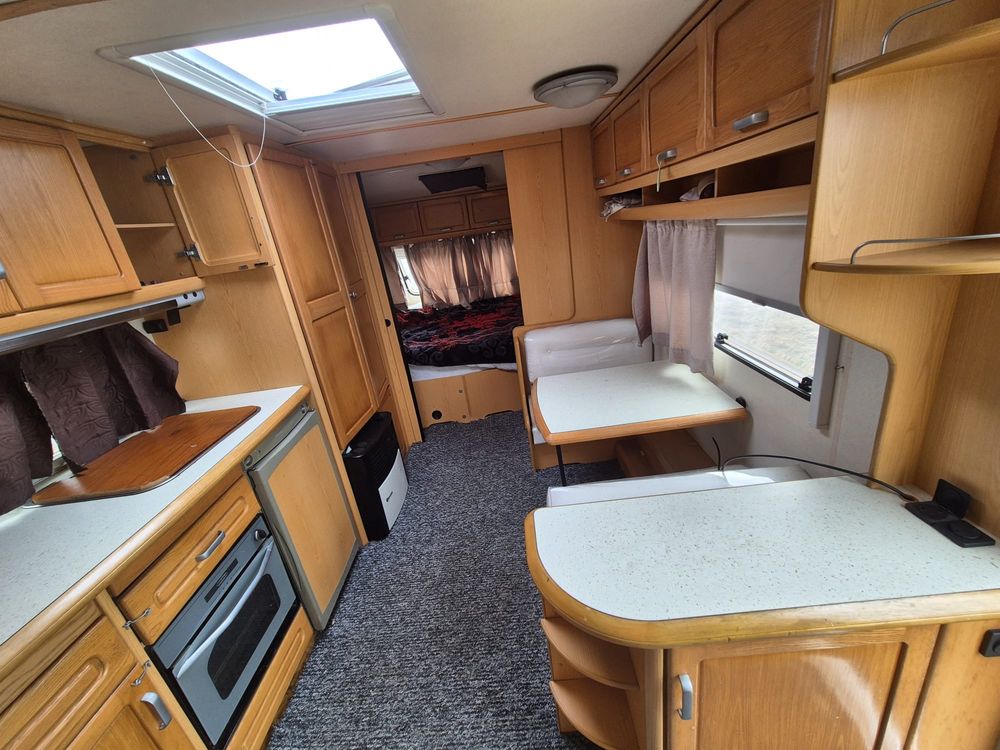 Rulota Hobby Silverline 2006 4/5 locuri