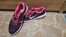 Adidsasi dama Nike 37,5