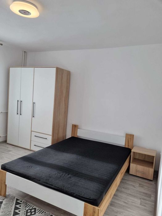 PF inchiriez apartament 2 camere decomandate langa Big, Manastur