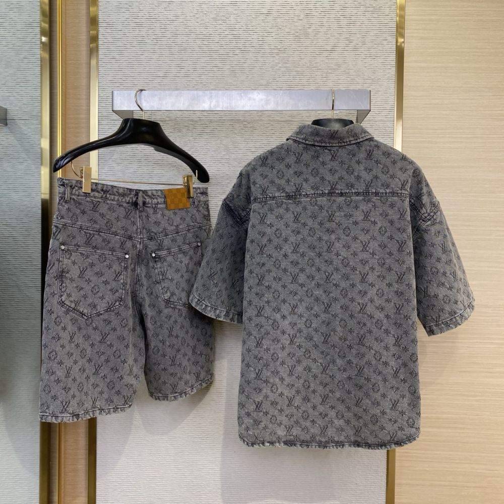 Compleu de vara Louis Vuitton Calitate Premium