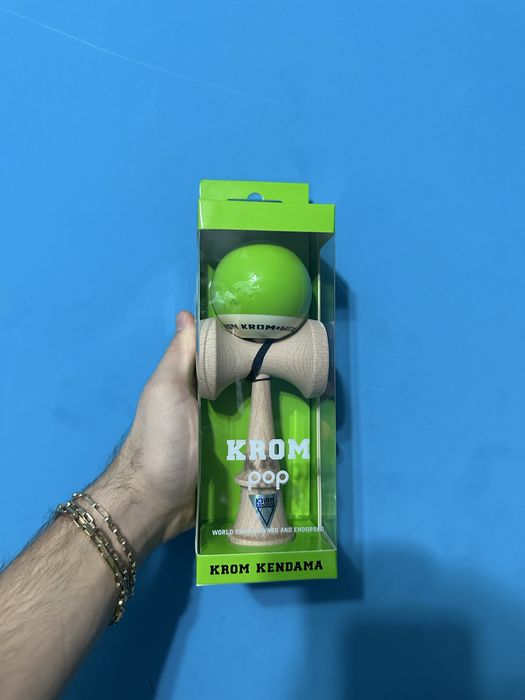 Kendama krom pop noua