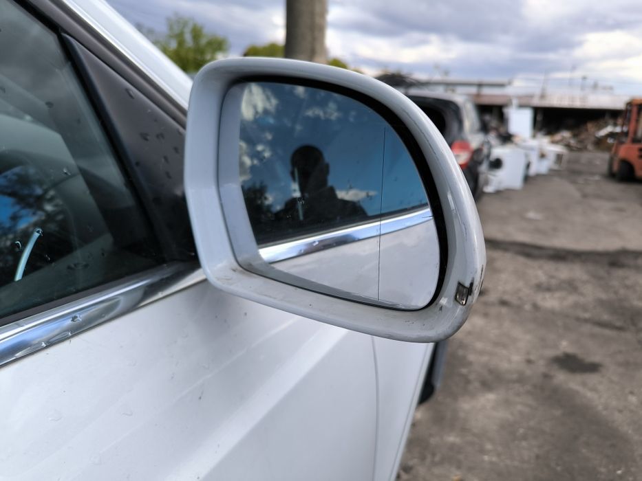 Огледало за Audi Q3