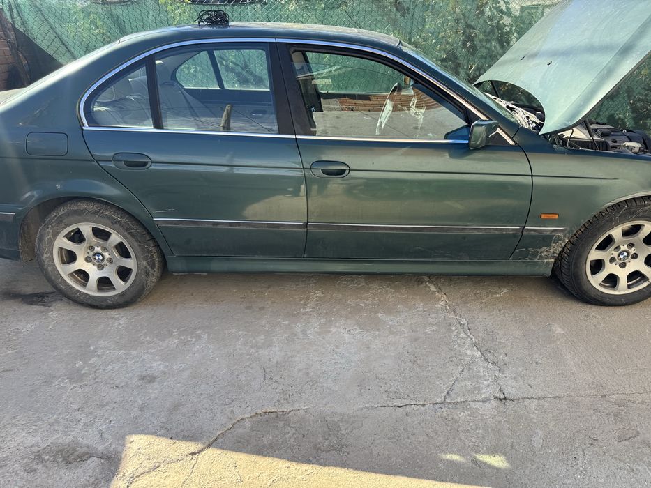 Bmw 520i e39 автомат