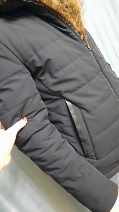 Продам зимнюю куртку