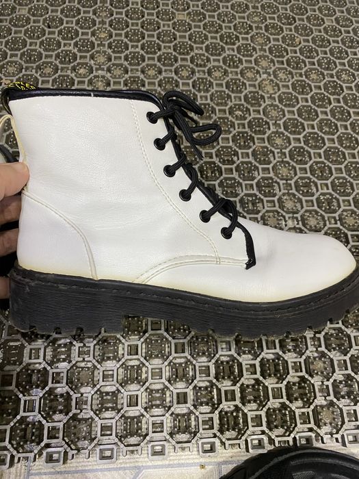 Полусапошка 3000тнг