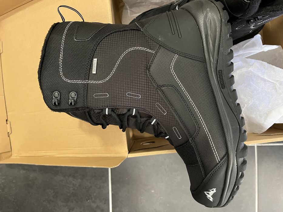 ROCKMARK 43 water resistant