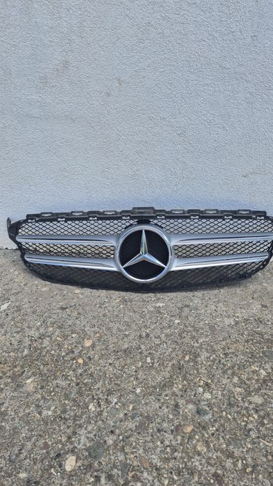 Решетка за Mercedes Benz W205