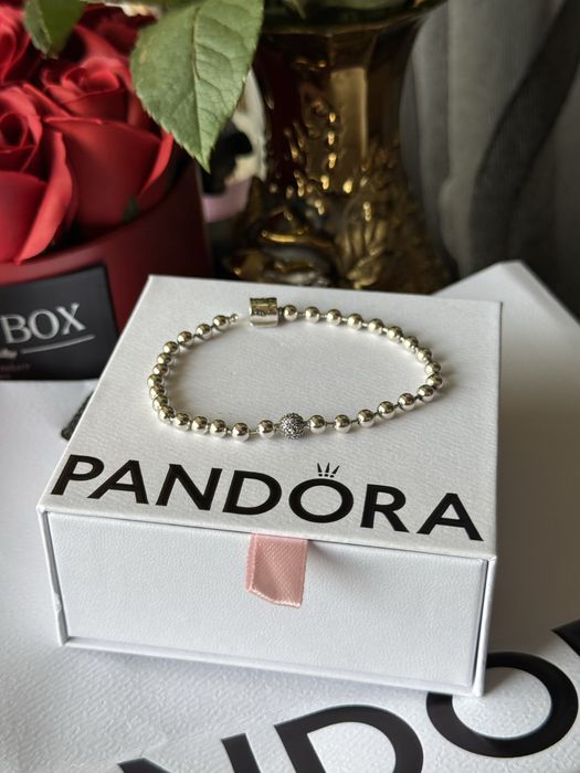Bratara Pandora