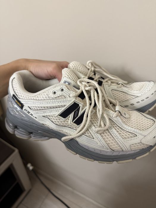 New Balance 1906R маратонки