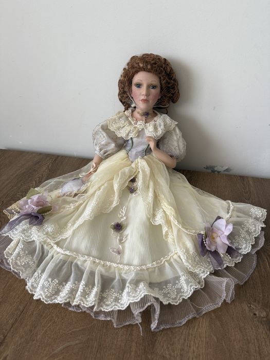 Papusa portelan - 50 cm