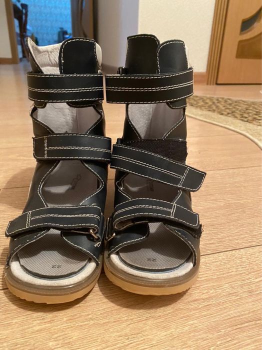 Продам ортопедическую обувь