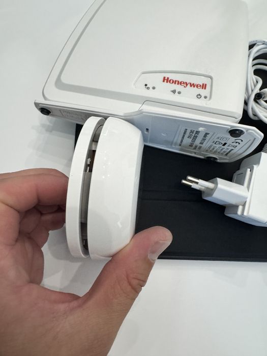 Termostat ambient wireless si internet pentru control remote