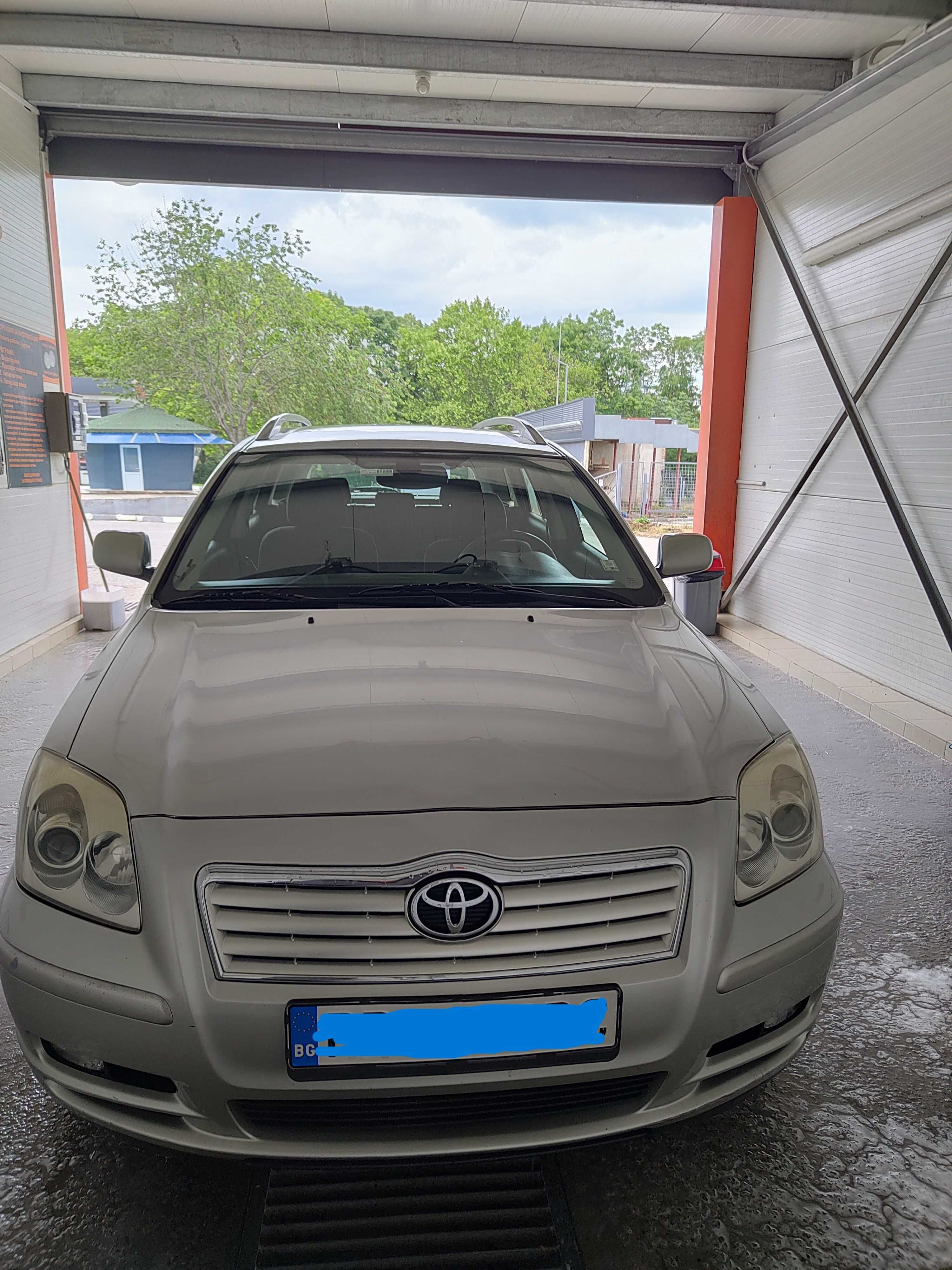 Toyota avensis 2.0 147 Бензин Автомат цяла за ЧАСТИ