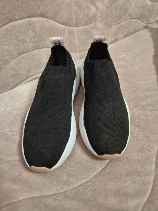 Дамски маратонки Ugg steve madden