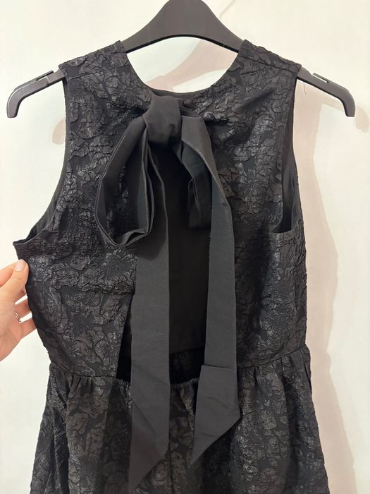 Официална рокля H&M