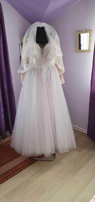Rochie de mireasa marime mare