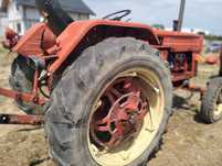 Tractor U650 adus recent Italia