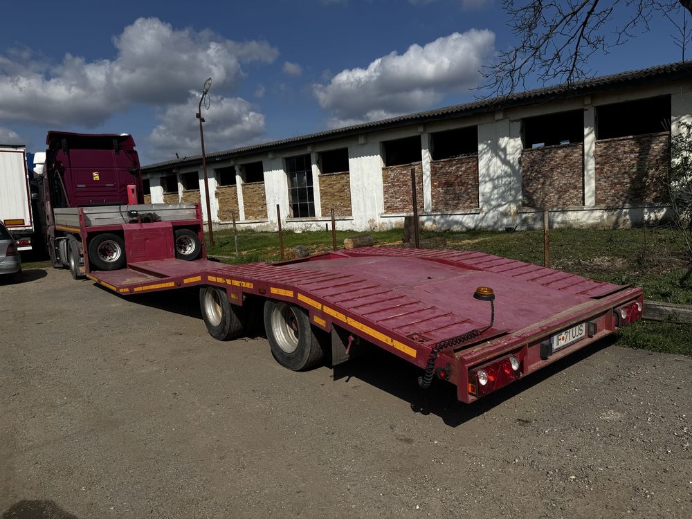 Trailer Transport cap tractor /utilaje / inchiriere trailer