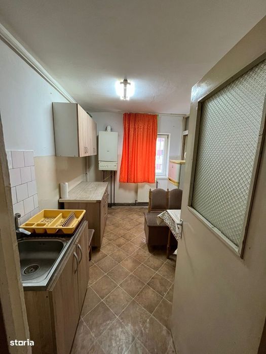 Apartament doua camere nemobilat Cetate