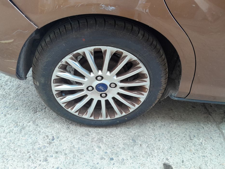 jante 16 ford b-max  2014