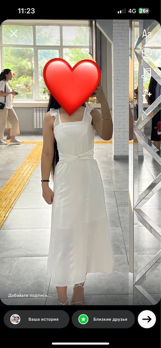 Нарядное белое платье