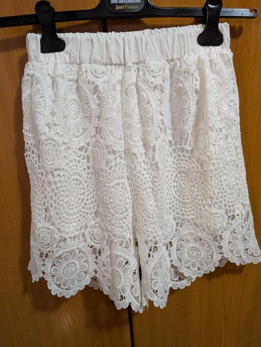 Дамски къси гащи