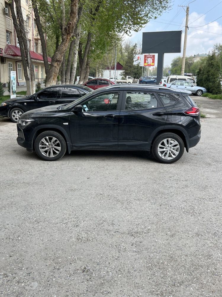 Chevrolet Tracker LTZ 2-pozitsiya