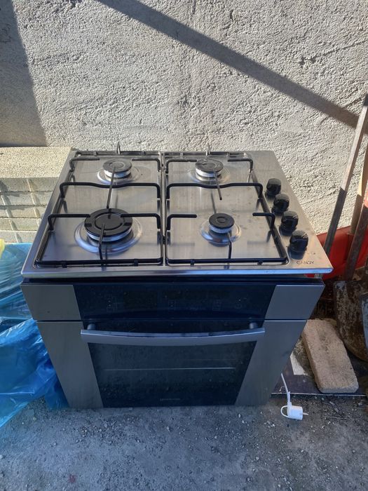 Cuptor electric Gorenje + plita gaz Candy - incorporabile