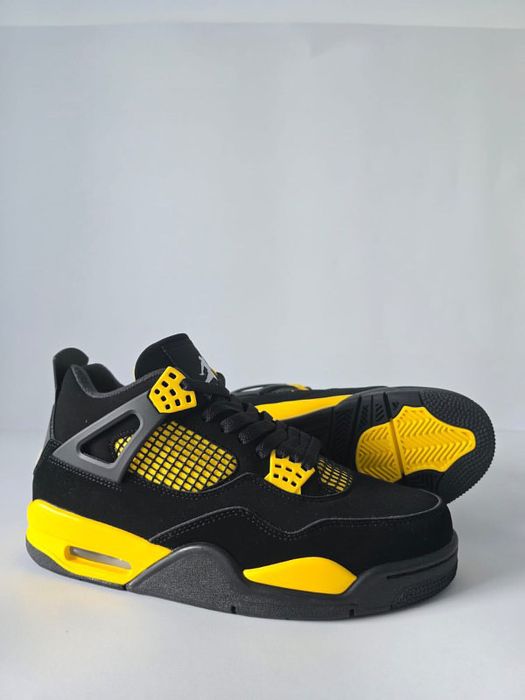Jordan 4 Yellow Thunder