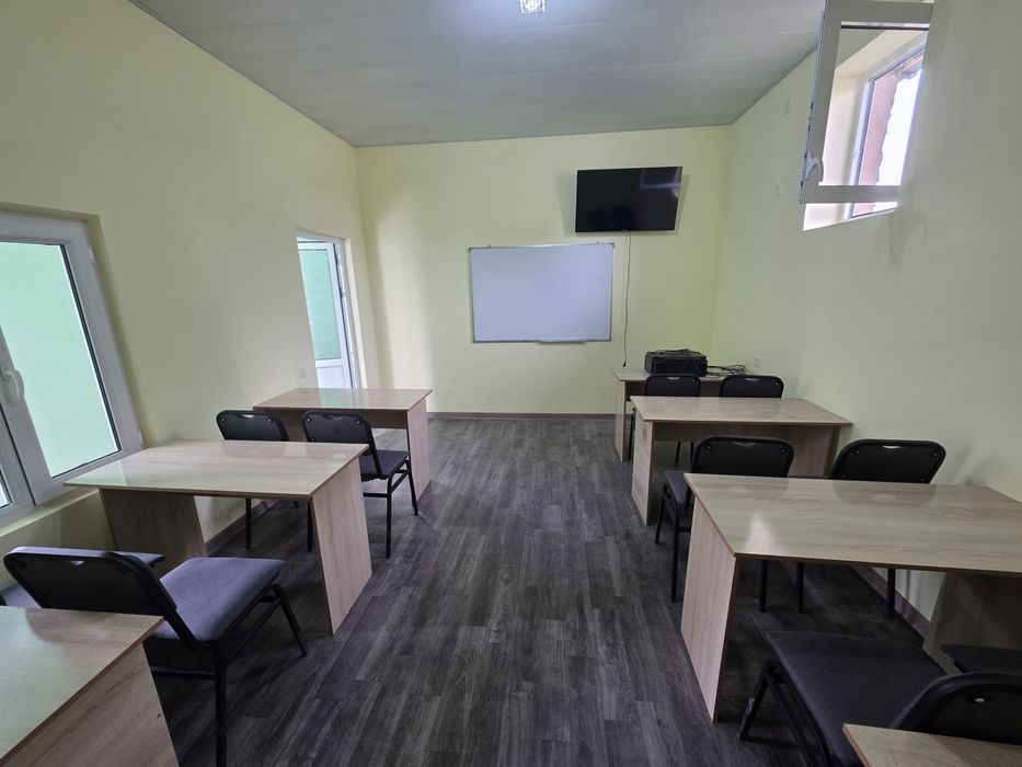 Tayyor o'quv markaz sotiladi