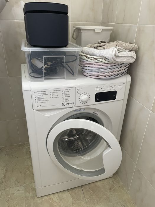 Стиральная машинка Indesit iwse6106