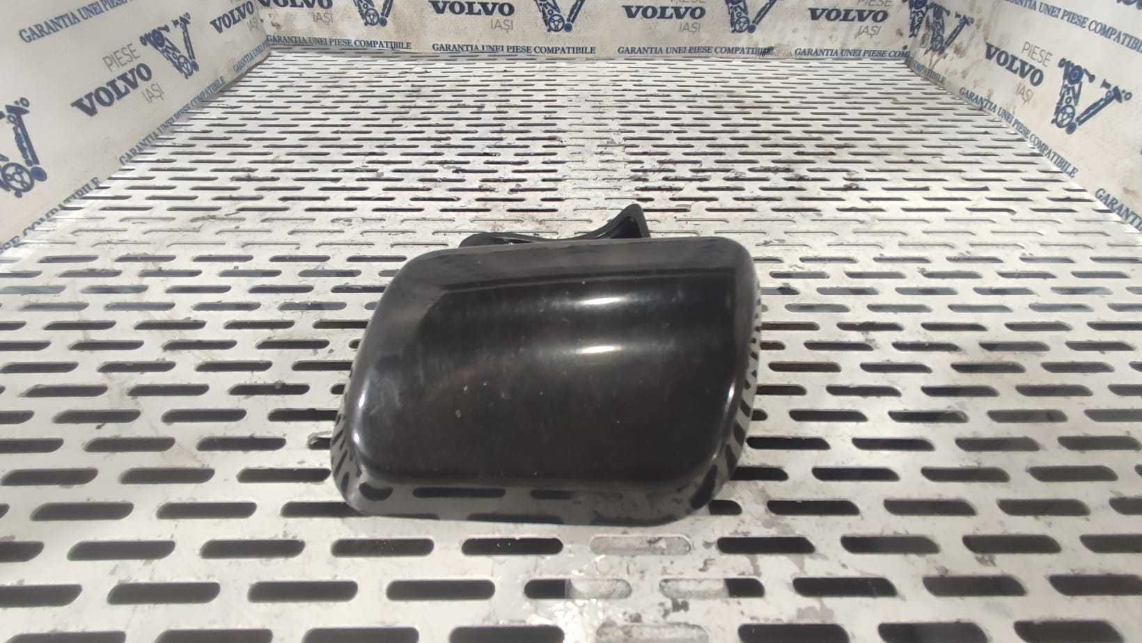 Capac spalator faruri doar pe partea dreapta VOLVO XC90 2003-2007 NOI