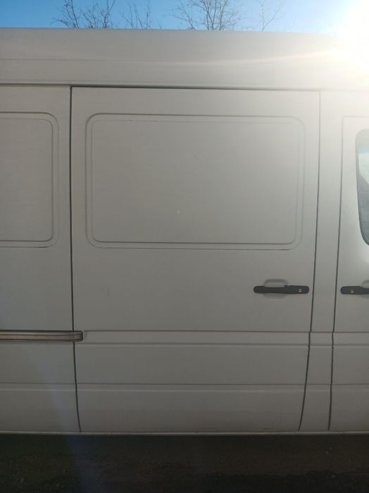 Бус мерцедес бенц