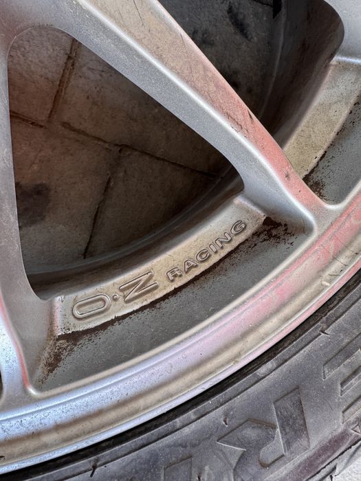 De vanzare 3 Roti OZ Racing Superleggera