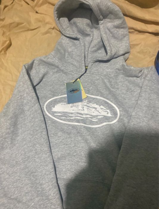 Hanorac corteiz gri nou+borseta trapstar gratis