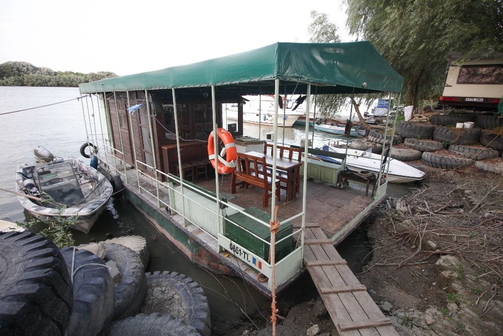 Excursii în Delta Dunării - 6 locuri -ambarcațiune de tip catamaran