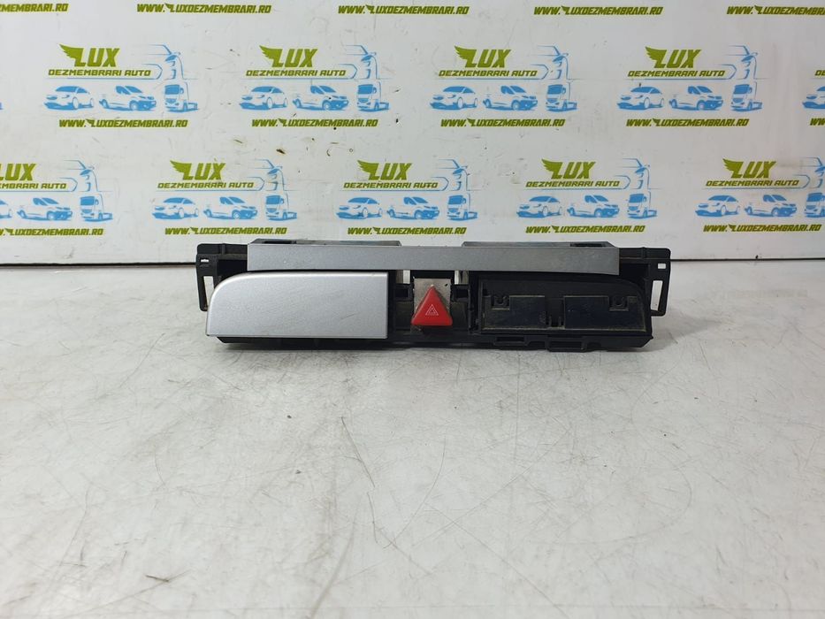 Sertar bord cu buton avarii 3c0858407 Volkswagen VW Passat B6  [din 2