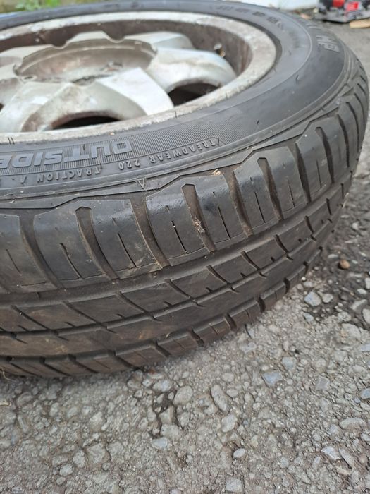 Opel Corsa C vand sau dezmembrez caiciucuri iarna vara 185/65/14 cauci