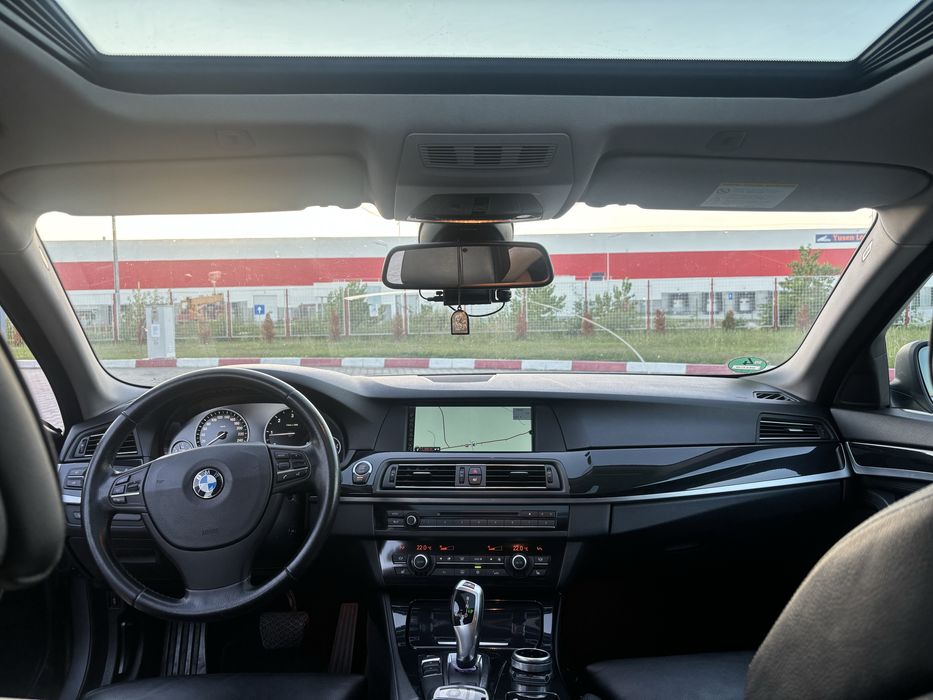 BMW 520 Automat / Interior Seria 7/Trapa/ Bi xenon