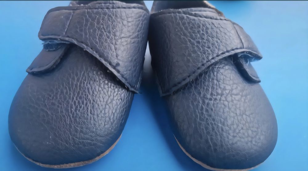 Pantofi piele bebe marimea 17