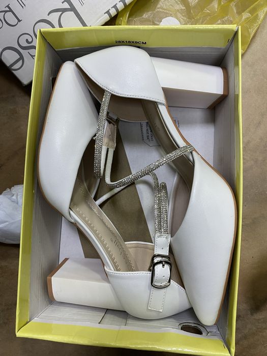 Туфли белая